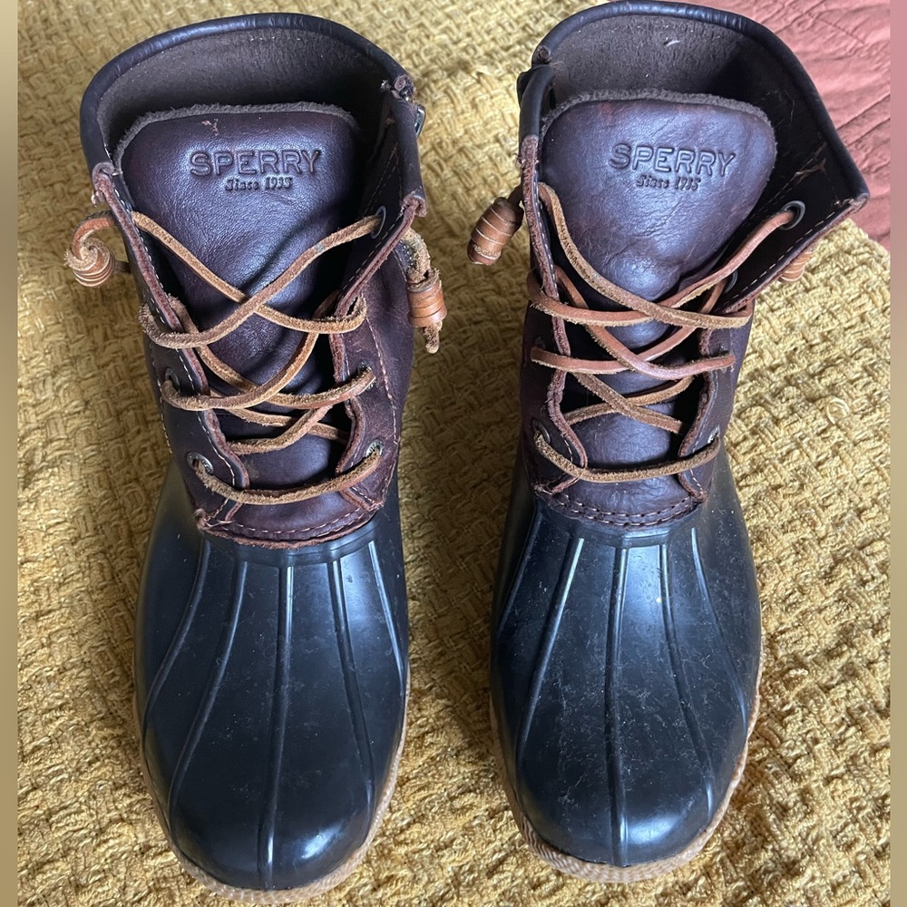 Sorel waterproof duck leather boots